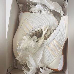 Brand New Stella McCartney Adidas Women's White